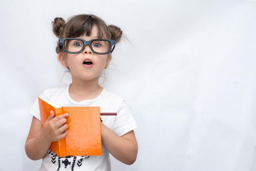 8 malos hábitos que te dirán que tu niño es muy inteligente