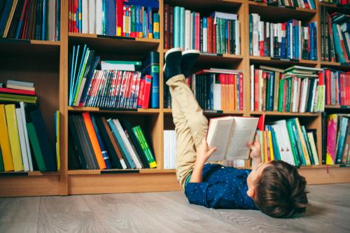 Libros físicos o digitales ¿Qué prefieres o cómo deberían leer tus hijos?