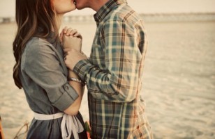 Algunas curiosidades sobre los besos que te sorprenderán