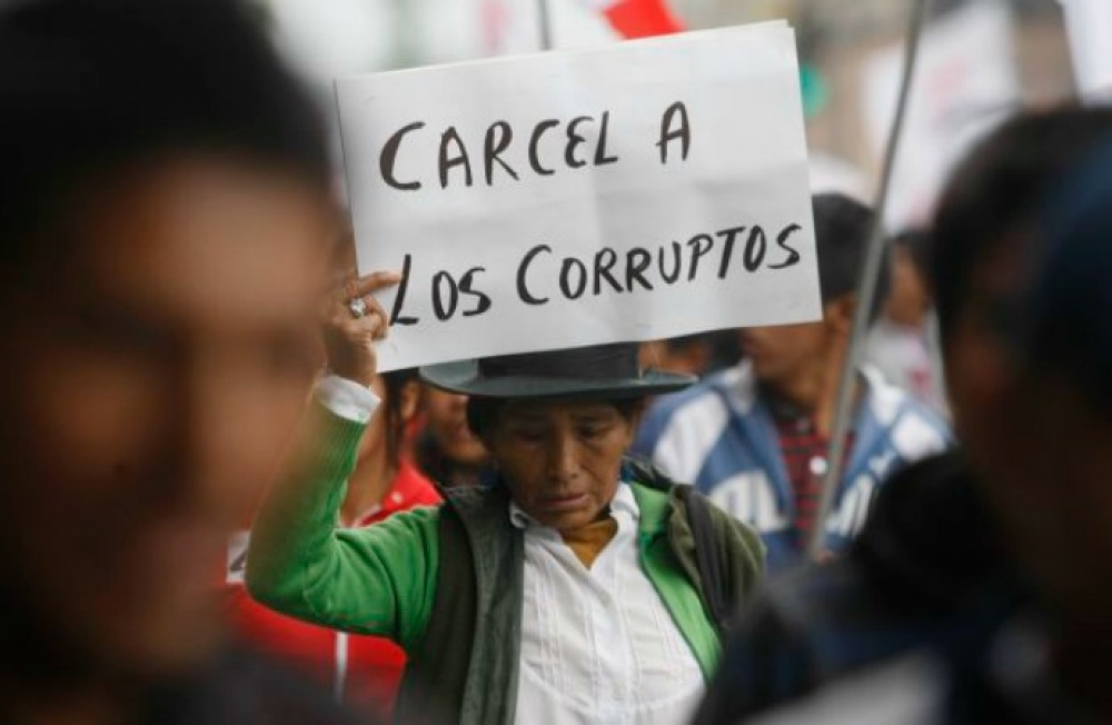 La corrupción le está costando caro al Perú: desde 2010 el país perdió US$ 860 millones